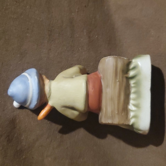 Vintage Porcelain Boy Figurine with Accordion 5in - Picture 2 of 4